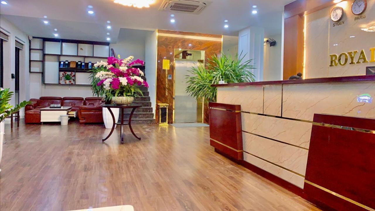 La Phu  Hotel Royal II מראה חיצוני תמונה
