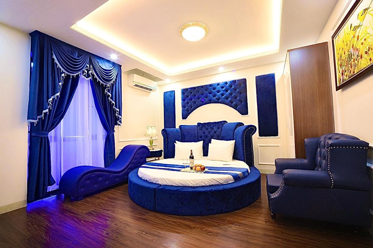 La Phu  Hotel Royal II מראה חיצוני תמונה
