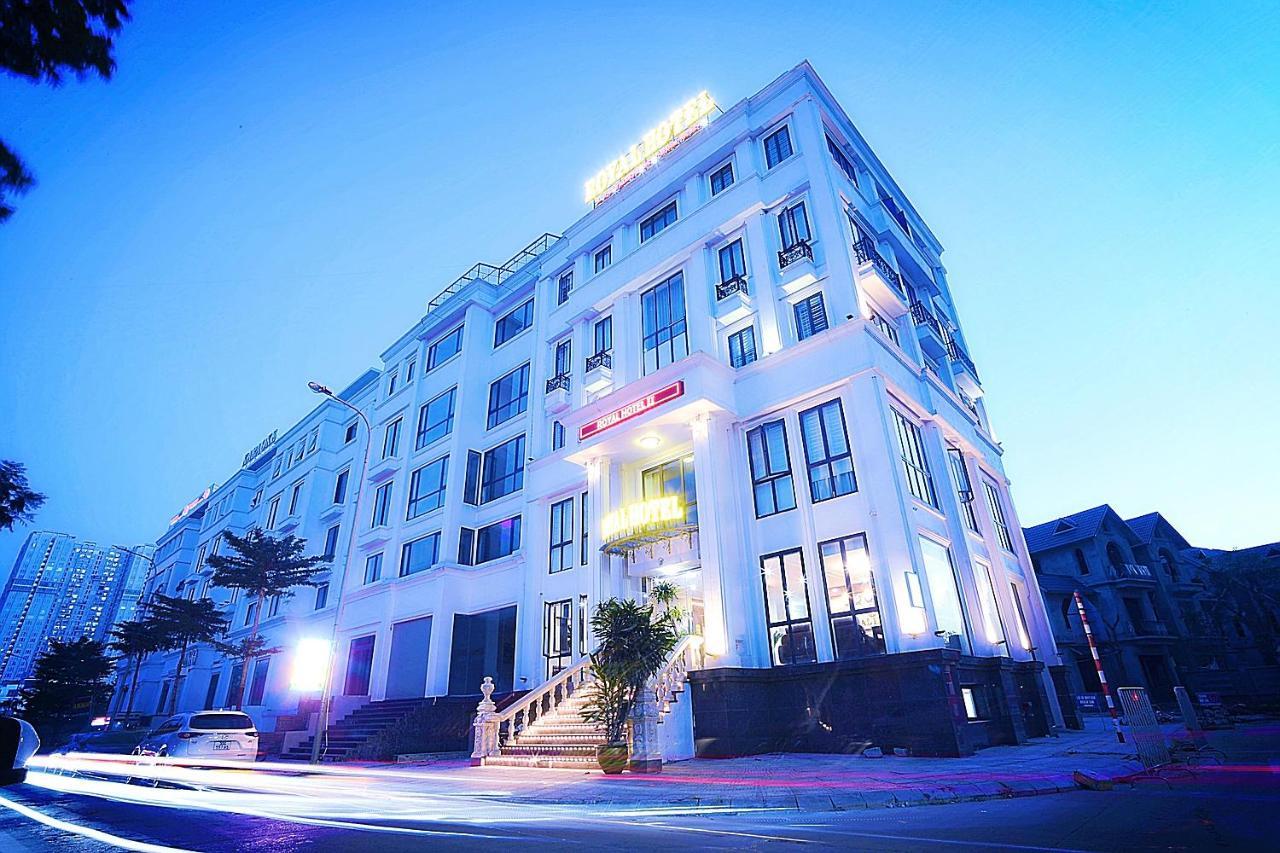 La Phu  Hotel Royal II מראה חיצוני תמונה
